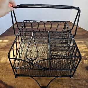 Gourmet Basics by Mikasa Loop Picnic Plate Napkin and Flatware Storage Caddy 